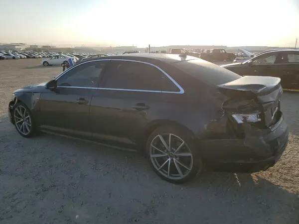 WAUENAF49JA211374 2018 AUDI A4 - Image 2