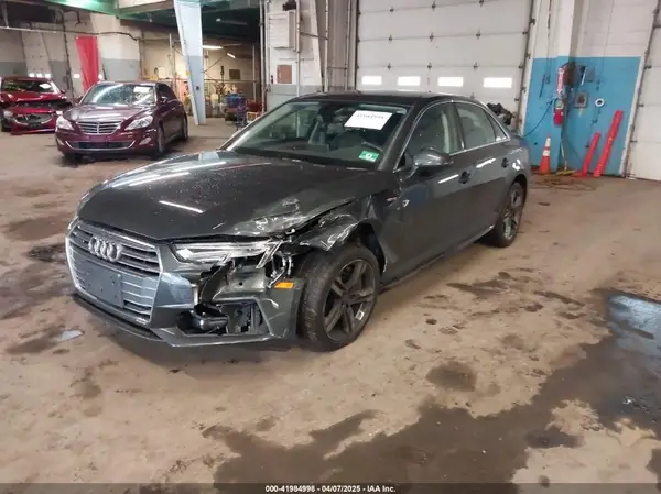 WAUENAF49JA213562 2018 AUDI A4 - Image 2