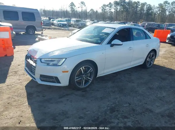 WAUENAF49JN000670 2018 AUDI A4 - Image 2