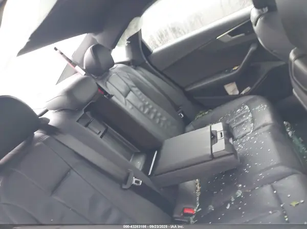 WAUENAF49JN001432 2018 AUDI A4 - Image 8
