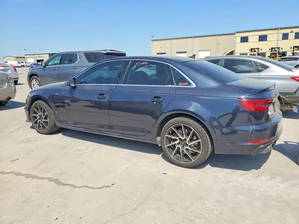 WAUENAF49JN004668 2018 AUDI A4 - Image 2