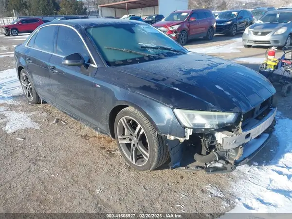 WAUENAF49JN008168 2018 AUDI A4 - Image 1