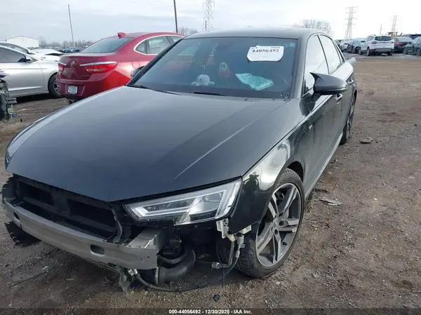 WAUENAF49JN016268 2018 AUDI A4 - Image 2