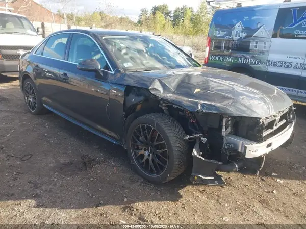 WAUENAF49JN019929 2018 AUDI A4 - Image 1