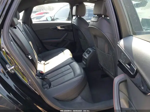 WAUENAF49KA005585 2019 AUDI A4 - Image 8