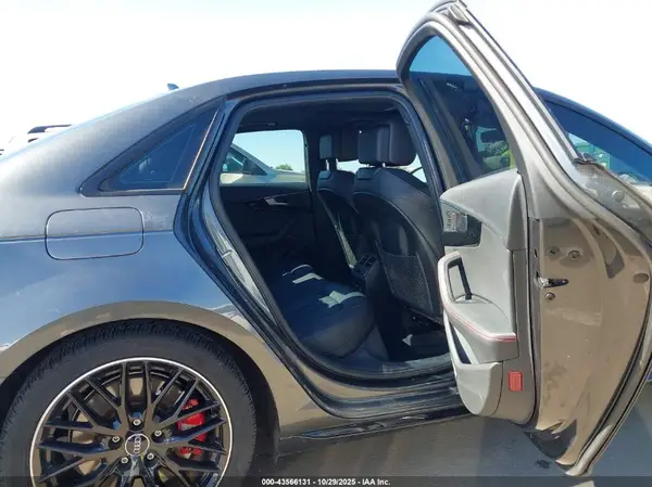 WAUENAF49KA066676 2019 AUDI A4 - Image 8