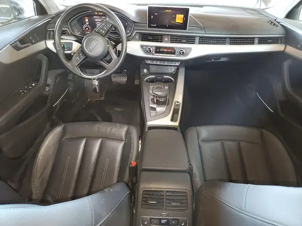 WAUENAF4XHN005502 2017 AUDI A4 - Image 8