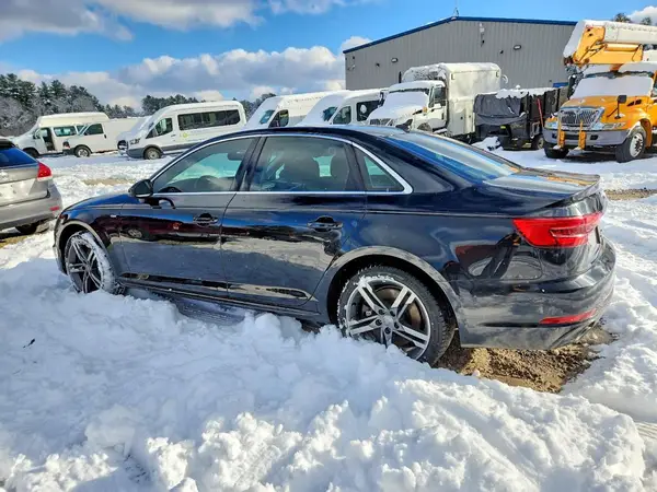 WAUENAF4XHN008769 2017 AUDI A4 - Image 2