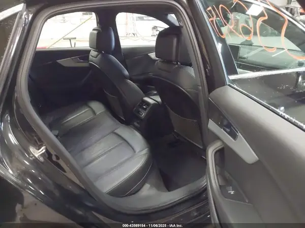 WAUENAF4XHN009579 2017 AUDI A4 - Image 8