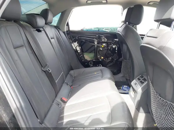 WAUENAF4XHN017262 2017 AUDI A4 - Image 8