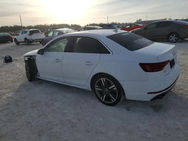WAUENAF4XJA028971 2018 AUDI A4 - Image 2