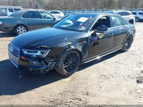 WAUENAF4XJA067155 2018 AUDI A4 - Image 2