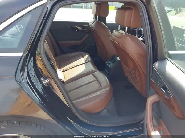 WAUENAF4XJA155221 2018 AUDI A4 - Image 8
