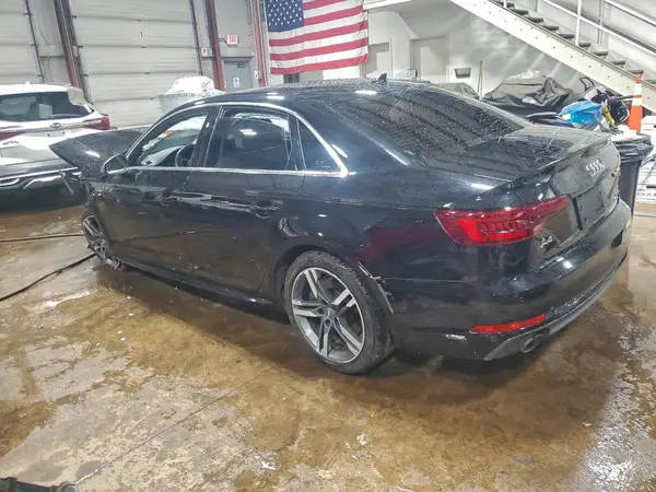 WAUENAF4XJA200061 2018 AUDI A4 - Image 2