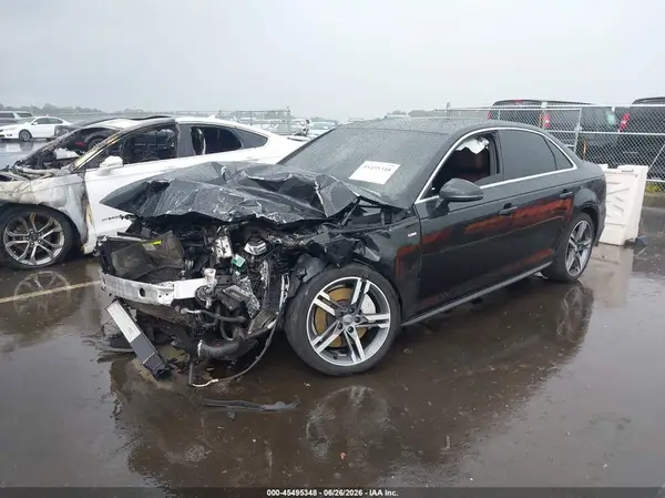 WAUENAF4XJN000435 2018 AUDI A4 - Image 2