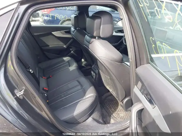 WAUENAF4XJN009703 2018 AUDI A4 - Image 8