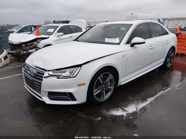 WAUENAF4XJN014447 2018 AUDI A4 - Image 2