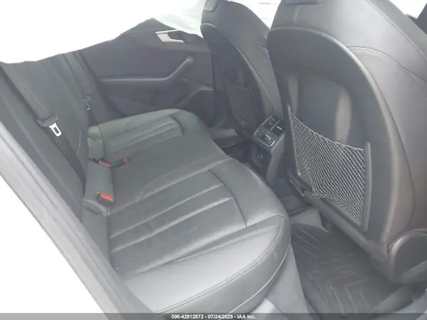 WAUENAF4XJN016196 2018 AUDI A4 - Image 8