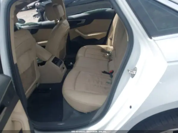 WAUENAF4XKA066427 2019 AUDI A4 - Image 8