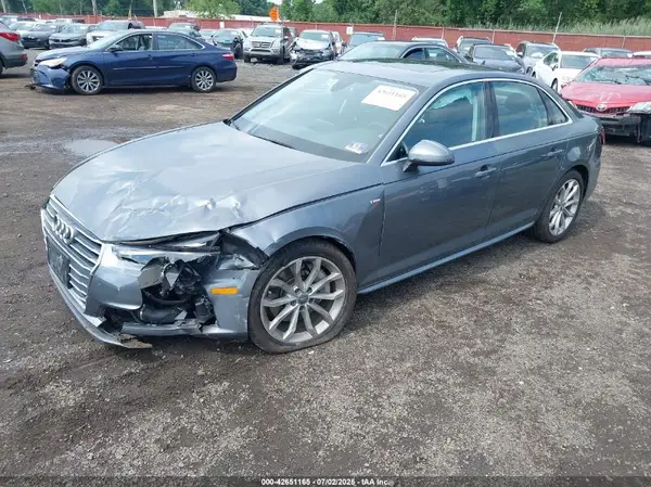 WAUENAF4XKA108076 2019 AUDI A4 - Image 2