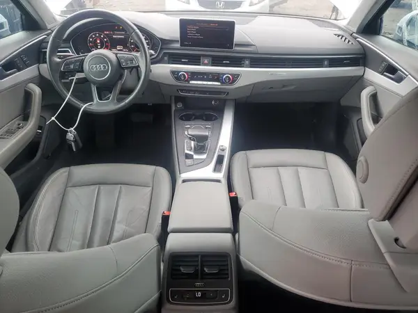WAUENBF44HN039618 2017 AUDI A4 - Image 8