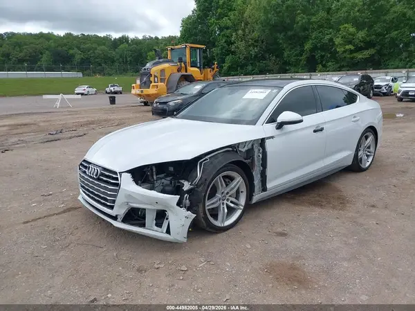 WAUENCF50JA007292 2018 AUDI A5 - Image 2