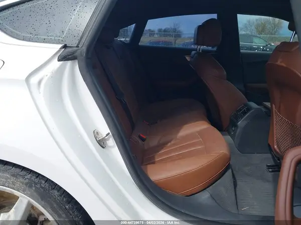 WAUENCF50JA094952 2018 AUDI A5 - Image 8