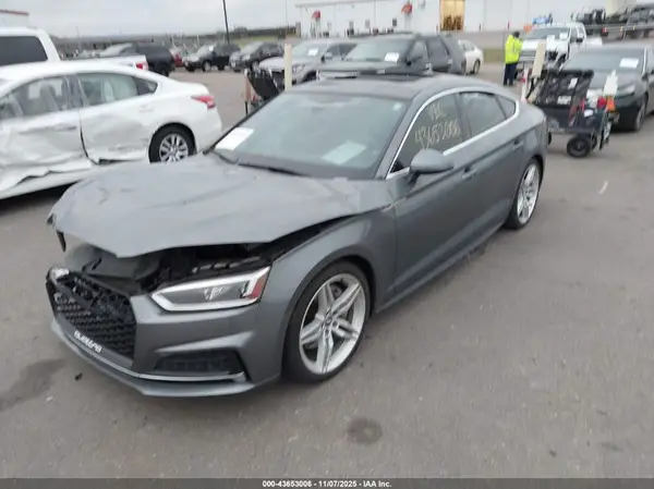 WAUENCF50JA130963 2018 AUDI A5 - Image 2