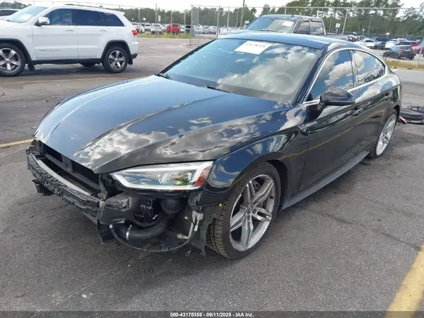 WAUENCF50KA017435 2019 AUDI A5 - Image 2