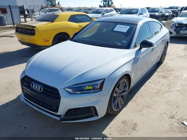 WAUENCF50KA050872 2019 AUDI A5 - Image 2