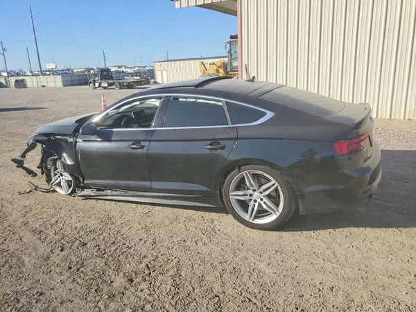 WAUENCF50KA077800 2019 AUDI A5 - Image 2