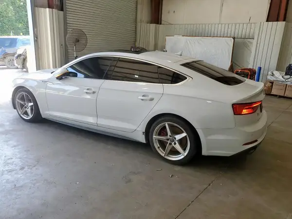 WAUENCF51JA010248 2018 AUDI A5 - Image 2