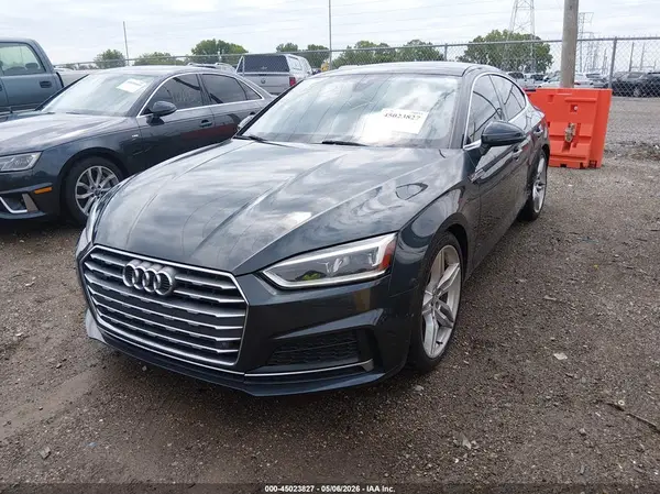 WAUENCF51JA054668 2018 AUDI A5 - Image 2