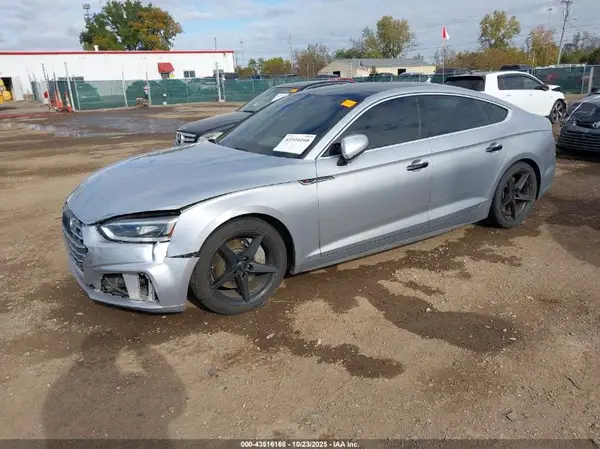 WAUENCF51JA064987 2018 AUDI A5 - Image 2