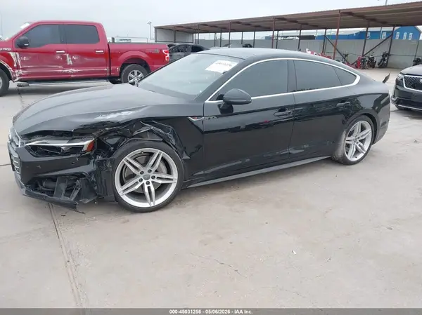 WAUENCF51JA113119 2018 AUDI A5 - Image 2