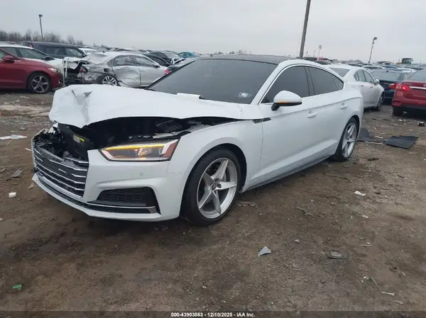 WAUENCF51KA022952 2019 AUDI A5 - Image 2