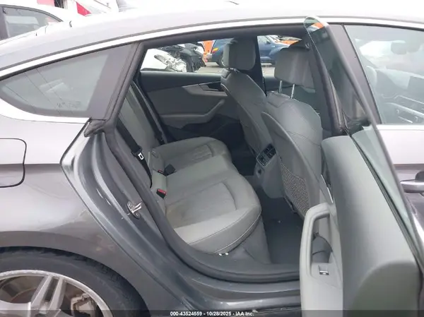 WAUENCF52JA115476 2018 AUDI A5 - Image 8