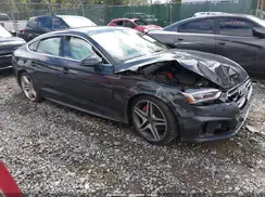 WAUENCF53JA014530 2018 AUDI A5