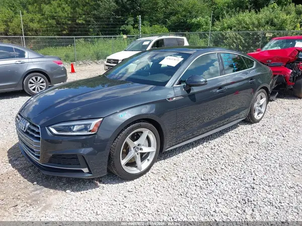 WAUENCF53JA061136 2018 AUDI A5 - Image 2
