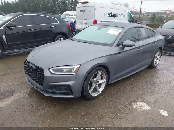 WAUENCF53JA106821 2018 AUDI A5 - Image 2