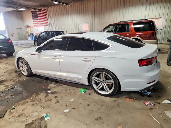 WAUENCF53JA110836 2018 AUDI A5 - Image 2