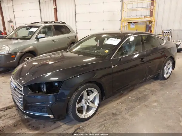 WAUENCF53JA134361 2018 AUDI A5 - Image 2