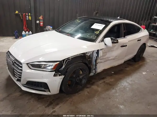 WAUENCF54JA009708 2018 AUDI A5 - Image 2