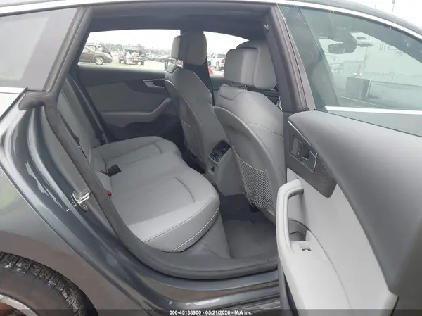 WAUENCF54JA133042 2018 AUDI A5 - Image 8