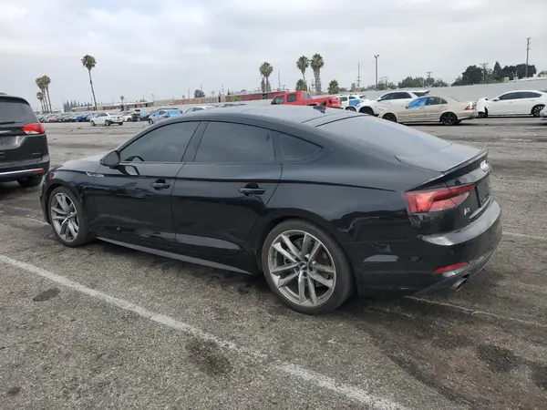 WAUENCF54KA011427 2019 AUDI A5 - Image 2