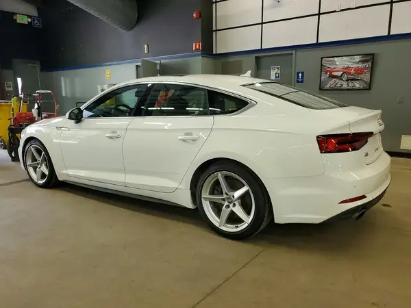 WAUENCF54KA024940 2019 AUDI A5 - Image 2