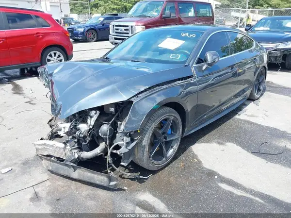 WAUENCF54KA076326 2019 AUDI A5 - Image 2