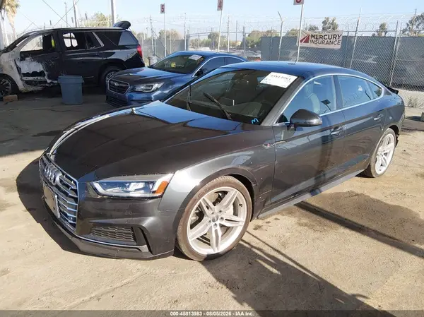 WAUENCF55JA044032 2018 AUDI A5 - Image 2