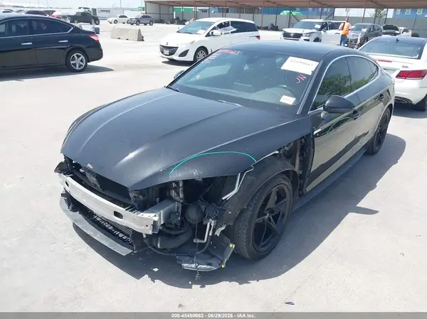 WAUENCF55JA084384 2018 AUDI A5 - Image 2