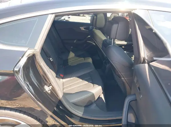 WAUENCF55JA102401 2018 AUDI A5 - Image 8